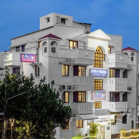 Pondicherry Executive Inn Exterior foto
