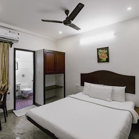 Pondicherry Executive Inn Exterior foto