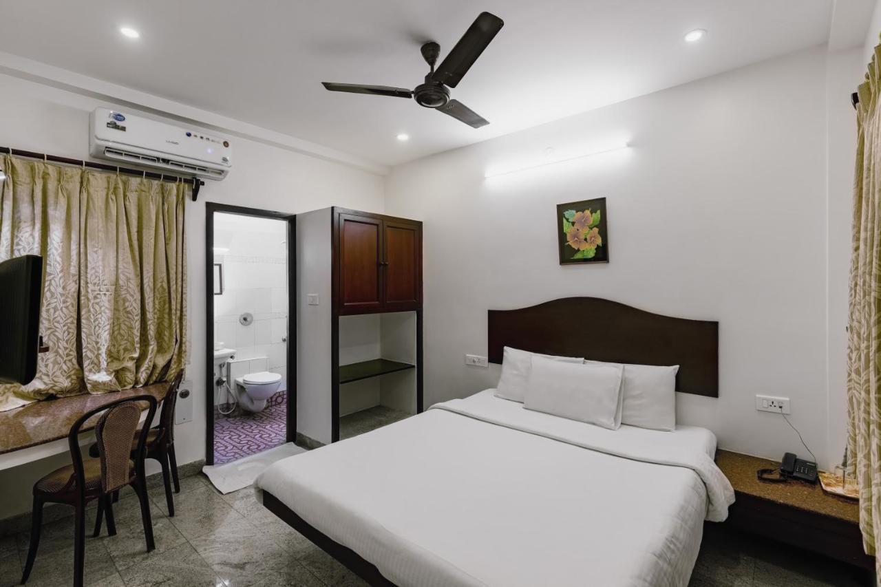 Pondicherry Executive Inn Exterior foto