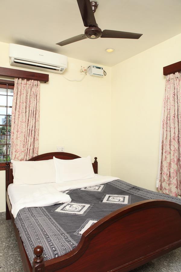 Pondicherry Executive Inn Exterior foto